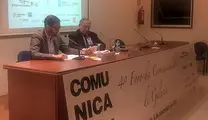 El secretario xeral de Markea, Jorge Pallar&eacute;s present&oacute; la conferencia de Jos&eacute; Luis Bonet./P.L.