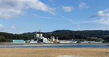 Ence en la r&iacute;a de Pontevedra.