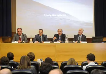Foro en la Autoridad Portuaria de A Coru&ntilde;a sobre el futuro Plan Estrat&eacute;gico.
