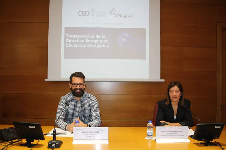 Gerardo Rodr&iacute;guez y Rosa Mar&iacute;a S&aacute;nchez, en la CEO.