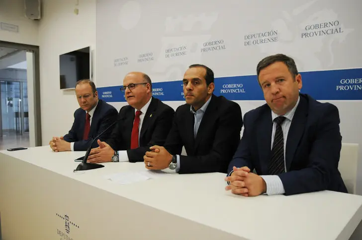 Jos&eacute; Manuel P&eacute;rez Canal, Manuel Baltar, Juan Verde y Antonio Villaverde presentaron la misi&oacute;n comercial de EEUU en Ourense./P.L.