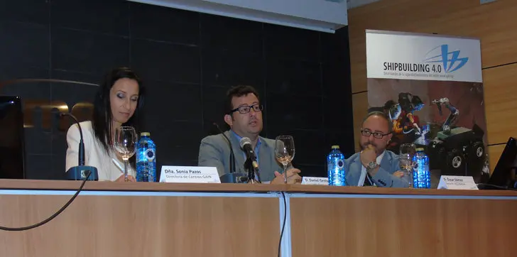 Sonia Pazos, directora del &Aacute;rea de Centros de la Gain, Daniel Gesto, coordinador de Shipbuilding 4.0 en AIMEN; y &Oacute;scar G&oacute;mez, gerente de ACLUNAGA.