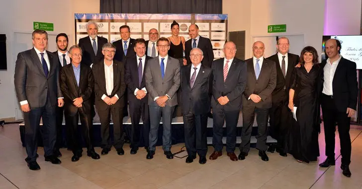 Asistentes a la cena gala de la en Barcelona.