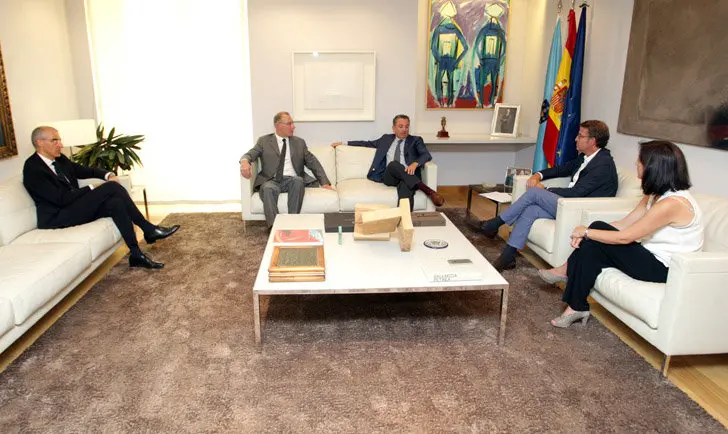 Los responsables de Goodleit presentaron sun proyecto al presidente de la Xunta y los conselleiros de Econom&iacute;a y de Medio Rural.