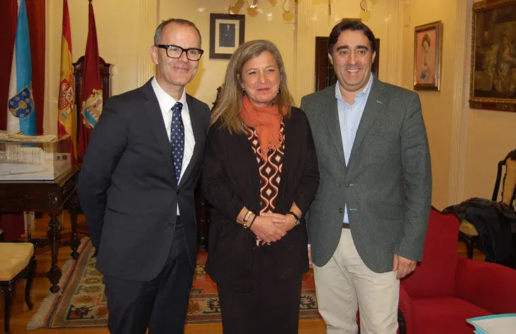 Jes&uacute;s V&aacute;zquez, Teresa Pedrosa y Jorge Pumar./P.L.