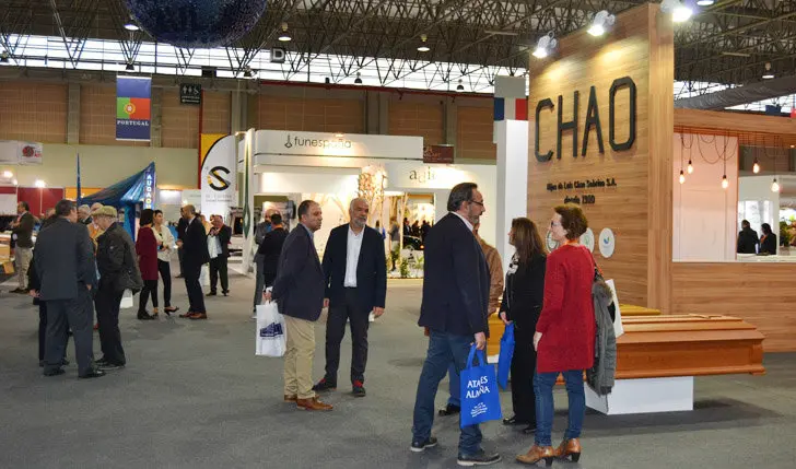 110 empresas participan en la feria Funergal.