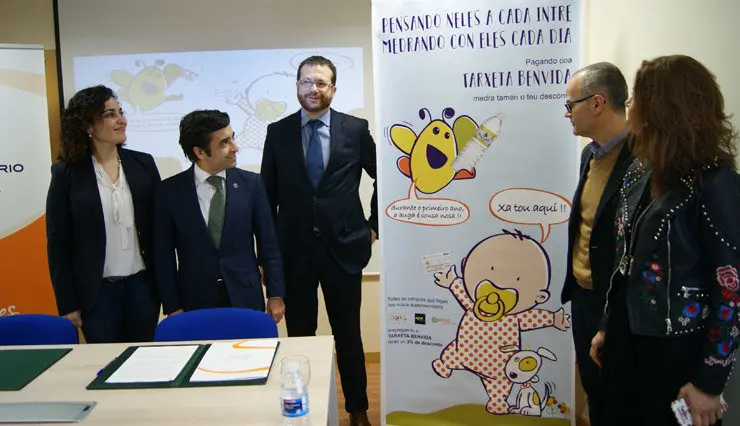 Imagen de la firma del convenio entre Cuevas y la Conseller&iacute;a de Pol&iacute;tica Social en 2017./P.L.