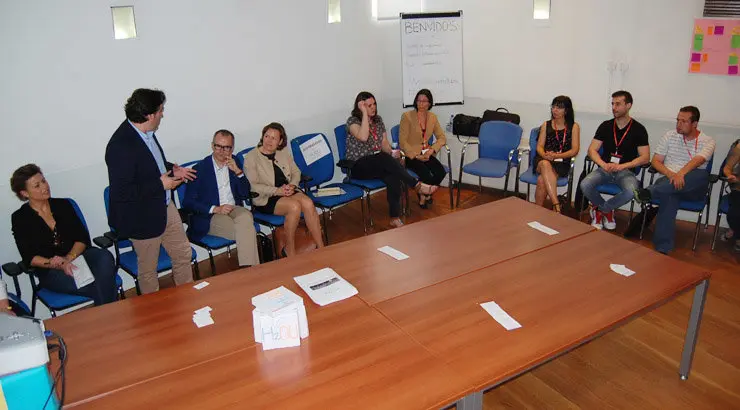 Una sesi&oacute;n en una edici&oacute;n anterior de la lanzadera de empleo de Ourense.