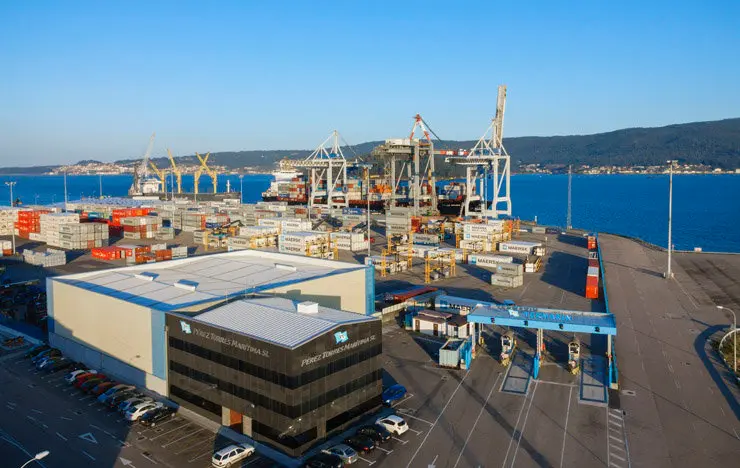 Terminal de contenedores de Mar&iacute;n./J.BARREIRO.