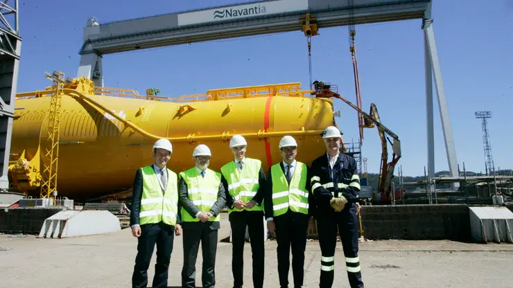 El conselleiro visit&oacute; lestruturas flotantes constru&iacute;das por Navantia para o parque e&oacute;lico offshore de Hywind, en Escocia.