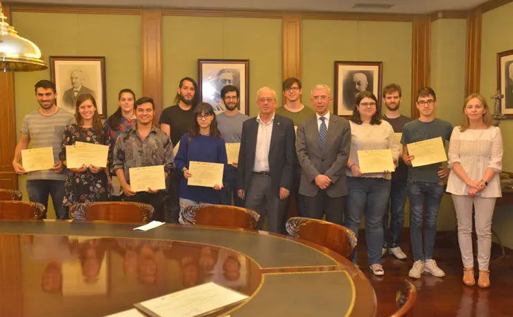Acto de entrega dos diplomas aos participantes no Programa PICE na C&aacute;mara de Santiago.