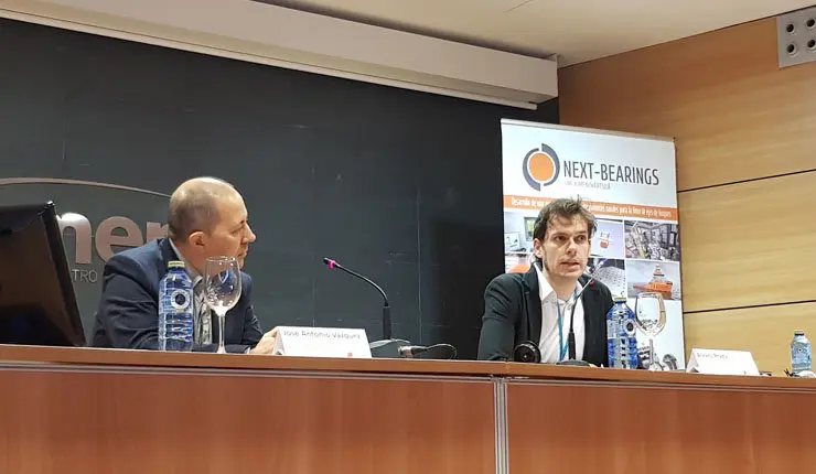 Jos&eacute; Antonio V&aacute;zquez y &Aacute;lvaro Prada en el seminario sobre NEXTBEARINGS.