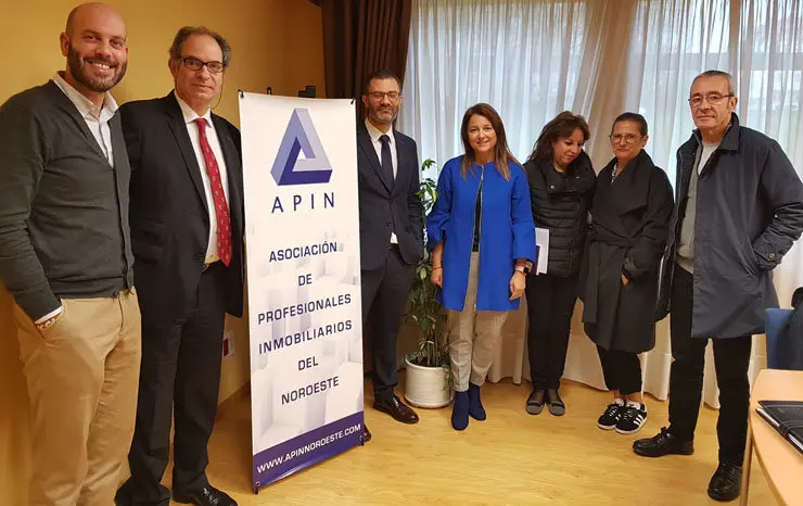 Asistentes al Desayuno Inmobiliario organizado por APIN.