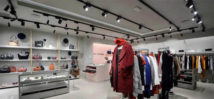 Tienda de Adolfo Dom&iacute;nguez.