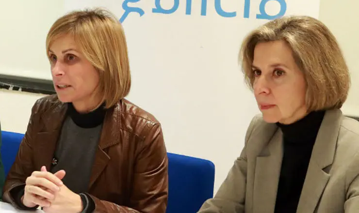 La directora xeral de Turismo de Galicia, Nava Castro, y la gerente de Turismo de Galicia, Carmen Pita, presentaron las l&iacute;neas de ayudas.