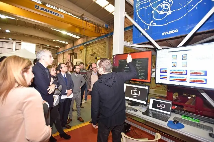 El conselleiro Francisco Conde visit&oacute; las instalaciones de Digafer en O Porri&ntilde;o