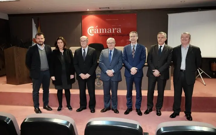 Nuevo comit&eacute; ejecutivo de la C&aacute;mara de Comercio de Santiago.