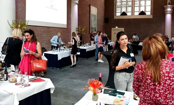 El showroom de la D.O. R&iacute;as Baixas se desarroll&oacute; en el Hotel NH Amsterdam.