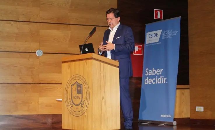 Ignacio Rivera impart&iacute;a este jueves una master class en IESIDE A Coru&ntilde;a.