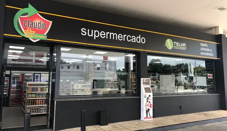 El Claudio Express se ubica en  la estaci&oacute;n de servicio de La Telva, en Ponte-Sigr&aacute;s.