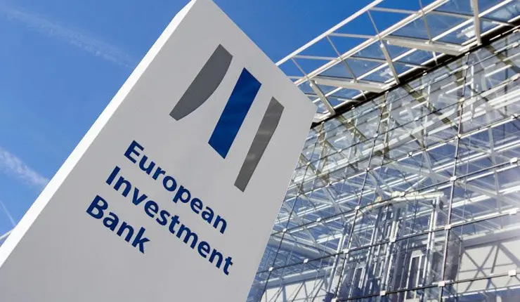 El Banco Europeo de Inversiones aporta a Greenalia un pr&eacute;stamo de 50 millones de euros.