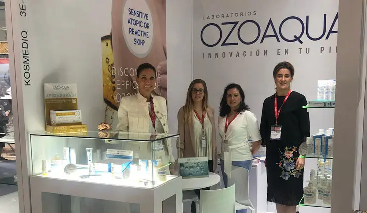 Stand de Laboratorios Ozoaqua en Cosmoprof.