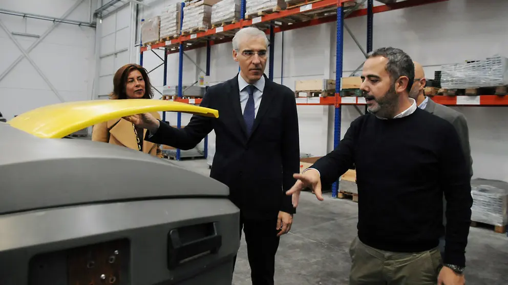 Francisco Conde en la nueva nave de la empresa Formato Verde en San Cibrao das Vi&ntilde;as.