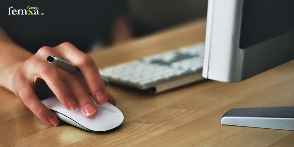 La digitalizaci&oacute;n del sector administrativo ha pasado de ser una mejora opcional a un requisito indispensable.