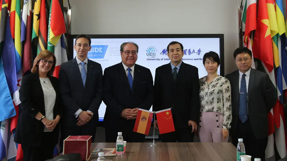 Los directivos de IESIDE en su visita a la &nbsp;University of International Business and Economics