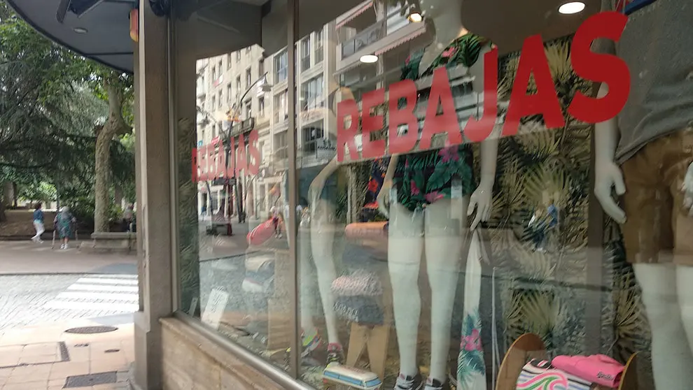 Galicia crear&aacute; 6.565 contratos en la campa&ntilde;a de rebajas de enero y febrero.