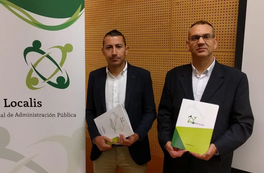 Juan Marquina y Alberto Vaquero, autores del documento de Red Localis.