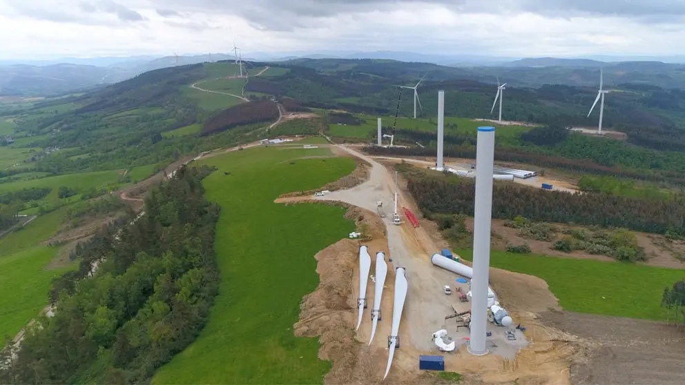 Naturgy ha finalizado el montaje mec&aacute;nico de los aerogeneradores del parque e&oacute;lico Serra de Punago-Vacariza, en la provincia de Lugo.