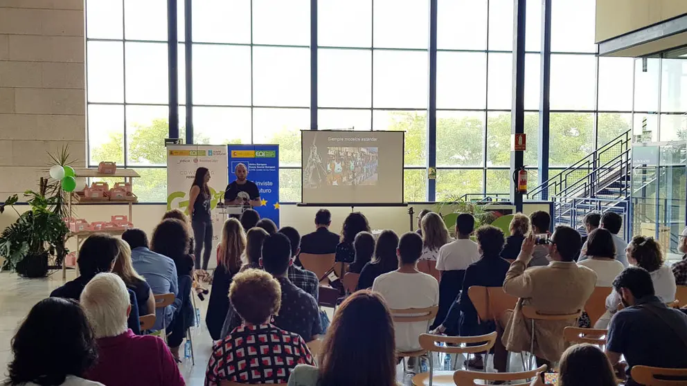 Demoday del coworking de Ferrolterra, celebrado en el CIS Galicia.