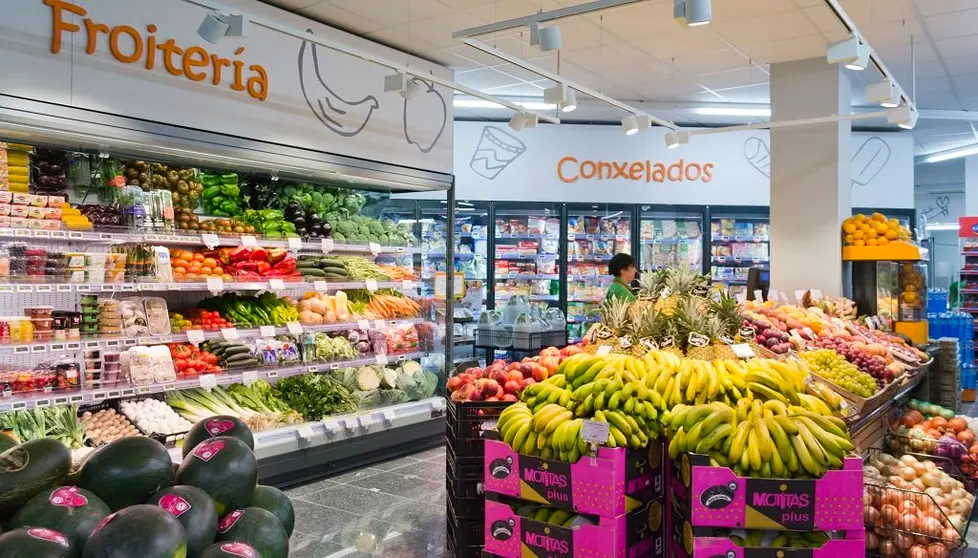 Vitrinas de conservaci&oacute;n que utilizan CO2 en el supermercado Plenus de Cabral, Vigo.
