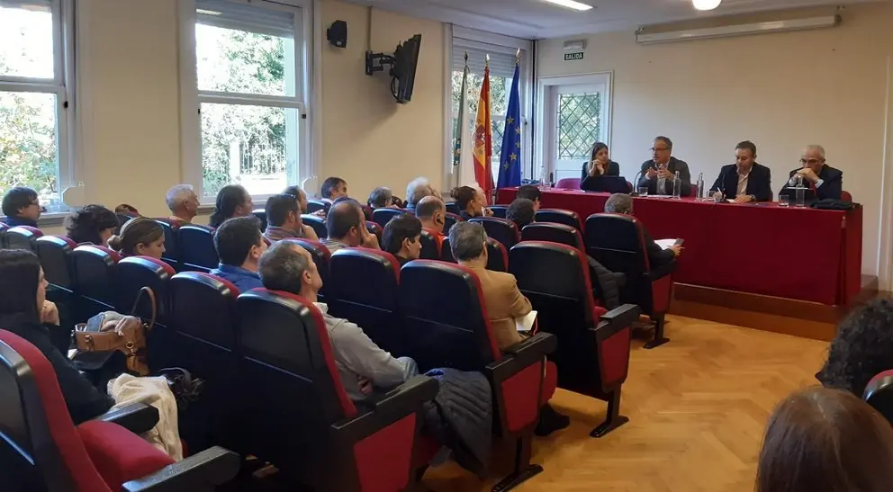 Reuni&oacute;n de las empresas de la industria auxiliar acreedoras de Barreras en Asime.