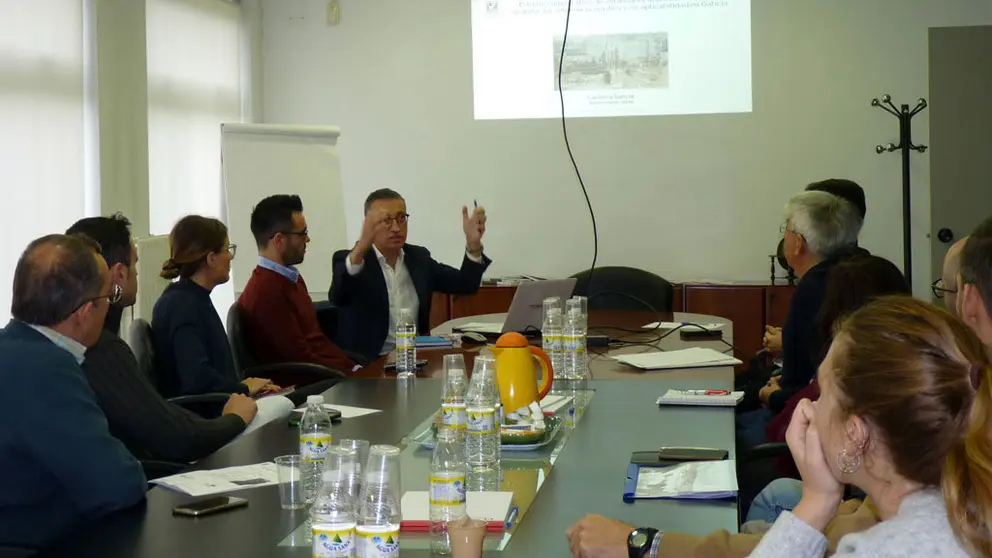 Un momento de la intervenci&oacute;n de Jos&eacute; &Aacute;ngel Lorenzo durante la Jornada Buenas Pr&aacute;cticas Ambientales en el Sector del Granito.