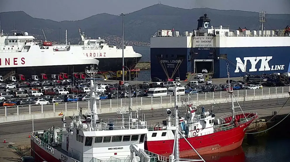 Terminal de mercanc&iacute;as de Bouzas, donde sigue el trabajo estos d&iacute;as.