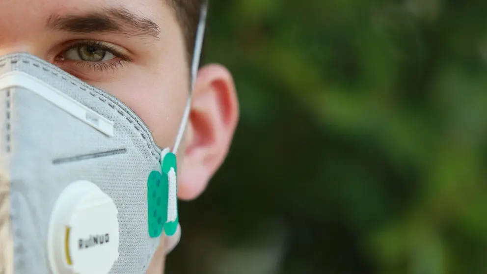 El Gobierno repartir&aacute; mascarillas a los trabajadores que vuelvan a sus centros de trabajo a partir de este lunes./Orna Wachman en Pixabay.