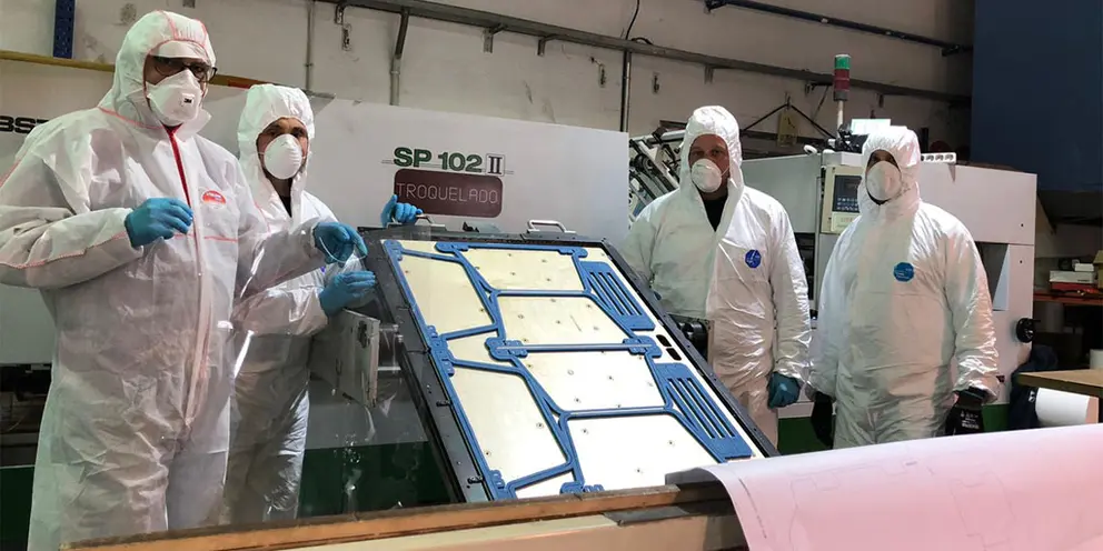 Escudos de protecci&oacute;n fabricados por