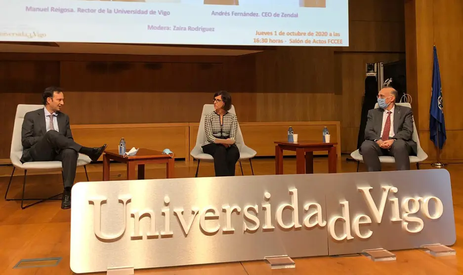 Debate entre Andr&eacute;s Fern&aacute;ndez, CEO de Zendal, y el rector de la Uvigo, Manuel Reigosa, moderados por Zaira Gonz&aacute;lez.