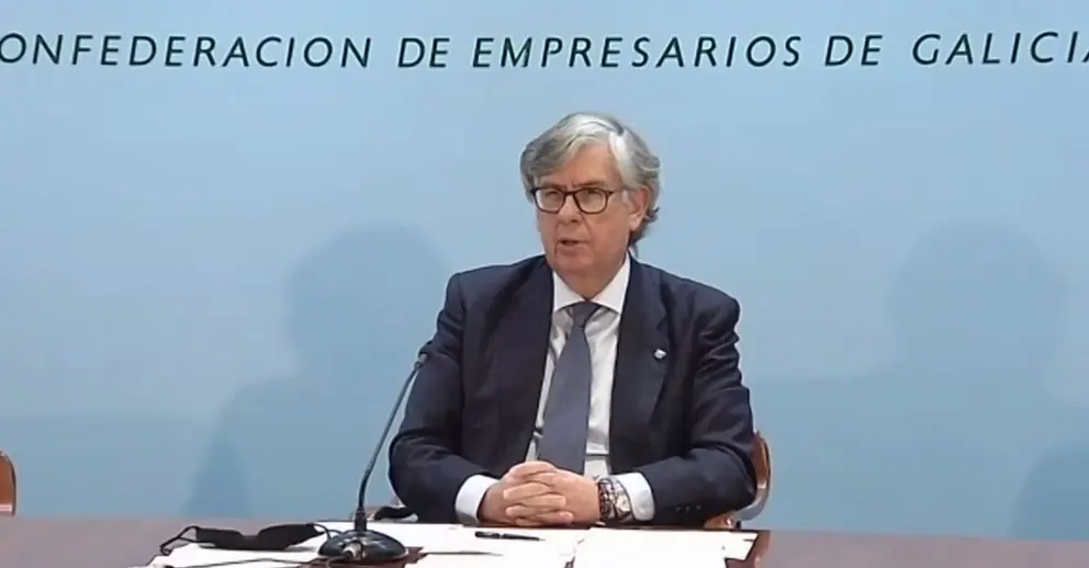 La rueda de prensa del nuevo presidente de la CEG, Juan Manuel Vieites, pudo seguirse presencial o telem&aacute;ticamente.