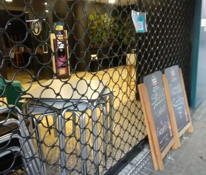 La convocatoria de ayudas para bares y otras actividades cerradas saldr&aacute; el lunes 22 en el DOG.