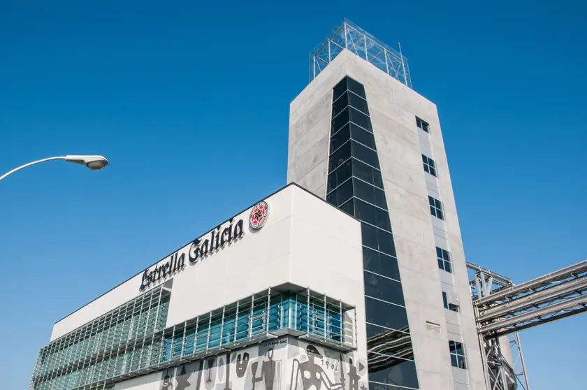F&aacute;brica de Estrella Galicia en A Coru&ntilde;a.