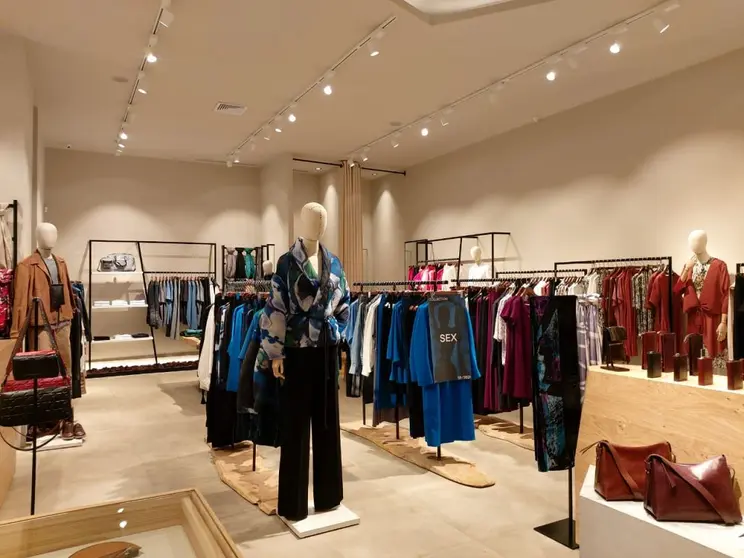 Nueva tienda de Adolfo Dominguez en Guatemala.