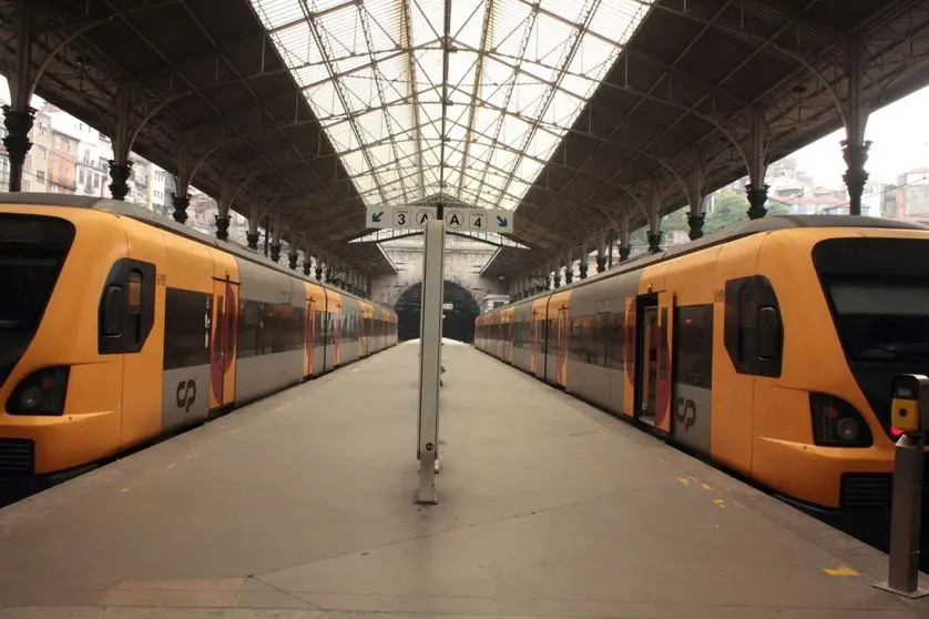Estaci&oacute;n de Tren Porto-S&atilde;o Bento./ David Mark en Pixabay.