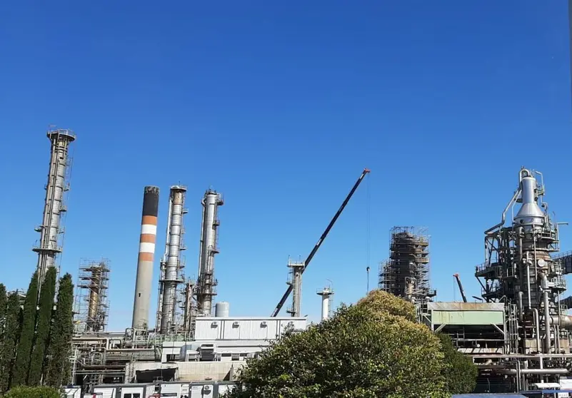 La parada programada en la refiner&iacute;a de Repsol en A Coru&ntilde;a ha afectado a las cuatro unidades de su &aacute;rea de combustibles:
