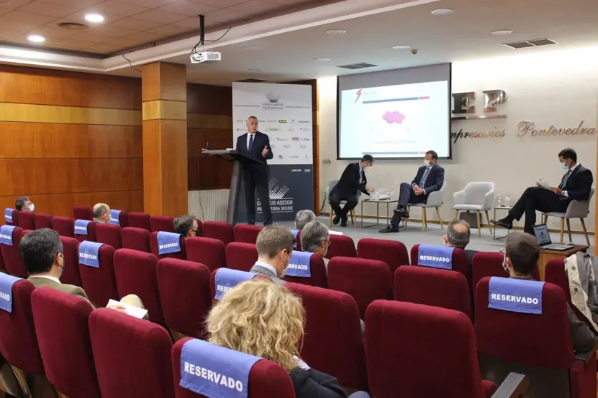 La junta general de Sogarpo se celebr&oacute; en la sede de los empresarios pontevedreses en Vigo.