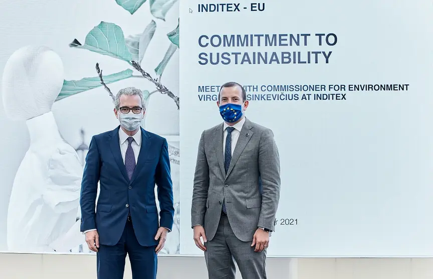 Pablo Isla, presidente de Inditex, ejerci&oacute; de anfitri&oacute;n dl comisario de Medio Ambiente, Oc&eacute;anos y Pesca de la UE, Virginijus Sinkevičius./DOMO FOTOGRAF&Iacute;A.
