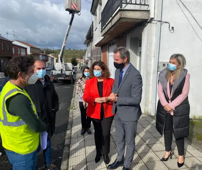 El delegado del Gobierno en Galicia estuvo acompa&ntilde;ado por la alcaldesa de Vimianzo y por la subdelegada