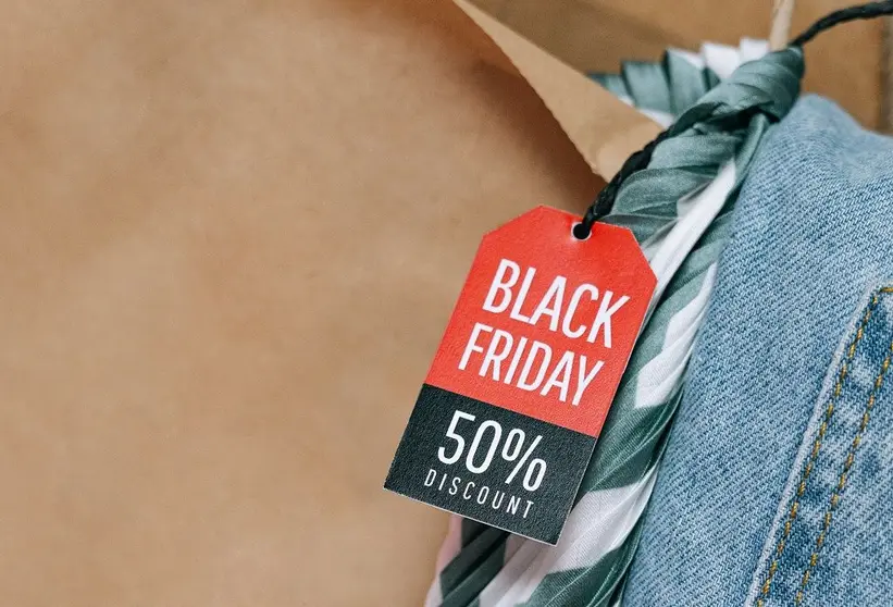 Randstad calcula que Black Friday supondr&aacute; 2.400 contrataciones en Galicia./ Ivan Samkov en Pexels.